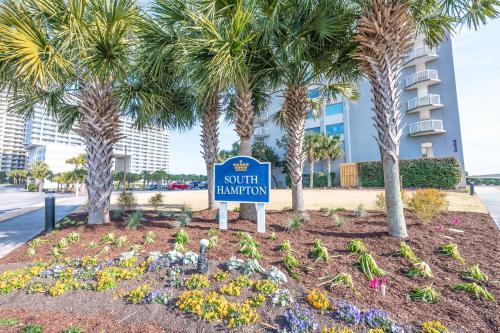 South Hampton 3BR Oceanview Balcony Steps to Beach photo 52