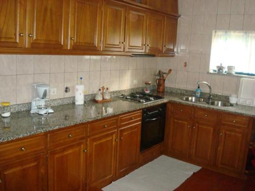 Köök või kööginurk majutusasutuses Casa da Benda
