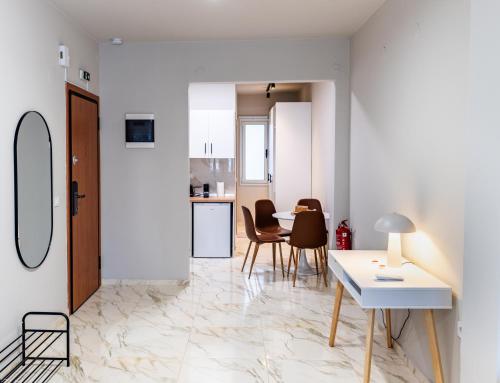 Premium Studio in Louloudadika 7th Floor Views New Reno