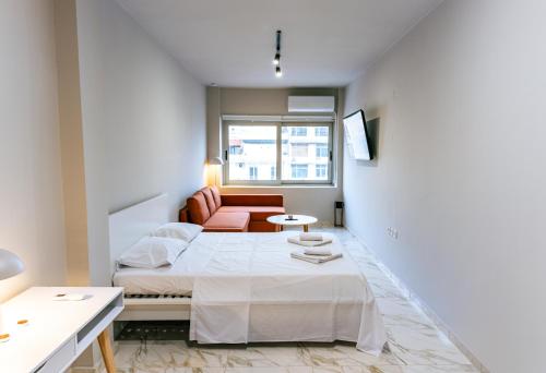 Premium Studio in Louloudadika 7th Floor Views New Reno