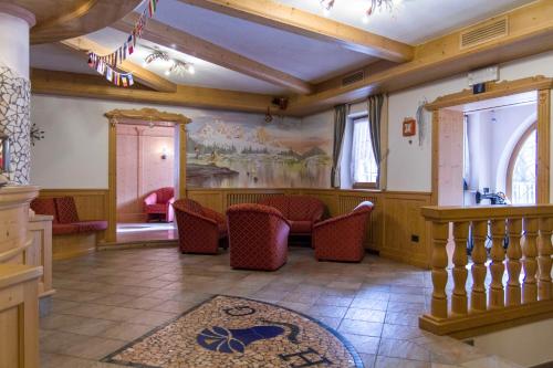Gallery image of Hotel Genzianella in Ziano di Fiemme