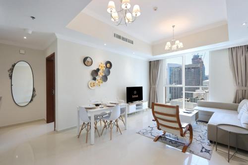 Modern 1BR - Walk to Dubai Mall - Downtown Dubai