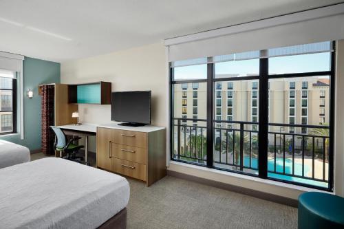 Home2 Suites By Hilton Orlando Flamingo Crossings, FL photo 46