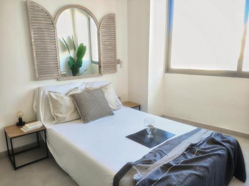 Ático Duplex nuevo con terraza Penthouse with Terrace con Aire Acondicionado Wifi Near parque Ribalta