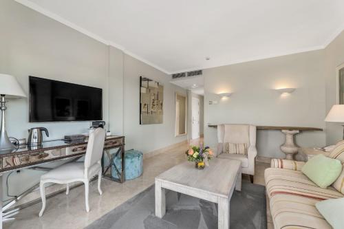 All About Puente Romano Penthouse Suite