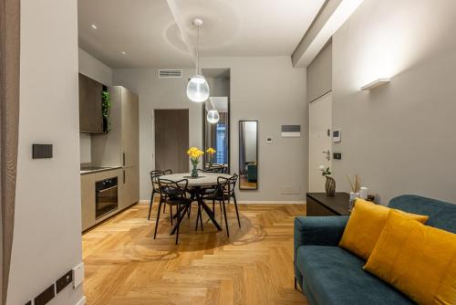 Luxury Modern near Duomo - Exclusive & Central