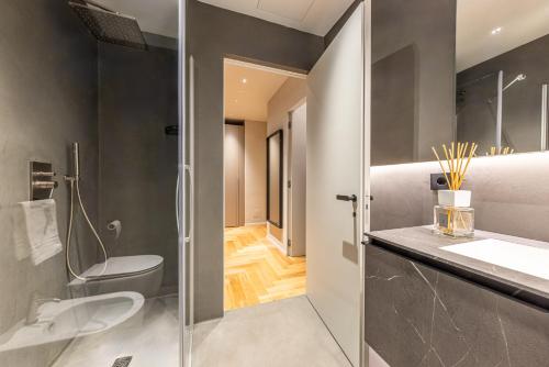 Luxury Modern near Duomo - Exclusive & Central
