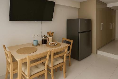 Sunny Stay Luxury Ground Floor Apartment