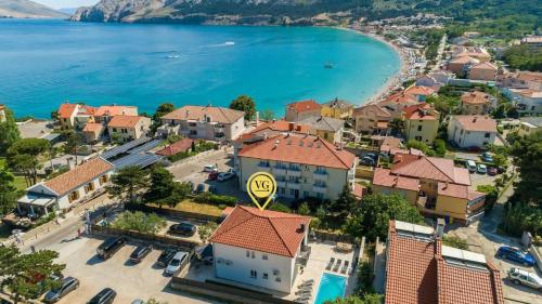 Vila Ketty Luxury House near beach by Villas Guide