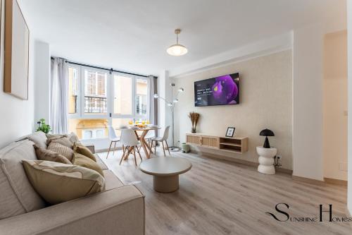 2BR Málaga Centro, Walk to Everything