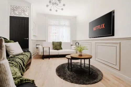 Anfield 3 Mins Superfast WiFi Washer SofaBed photo 1