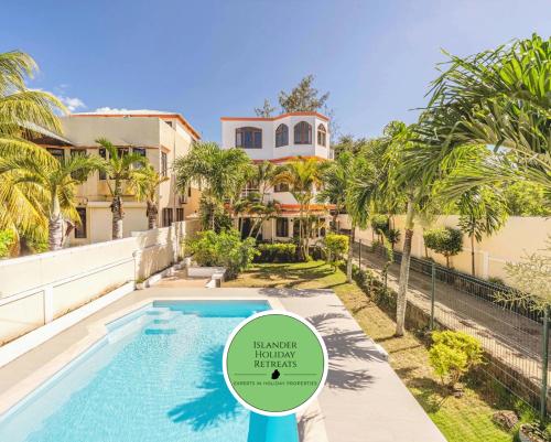 Villa Liliane with private pool by IHR