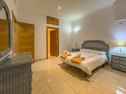Skol 1A- 2 Bedrooms Sea Views