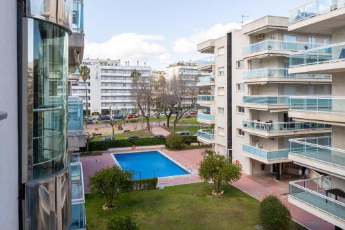 Hauzify I Apartament Aventura