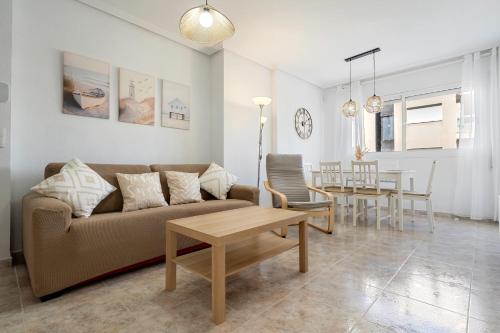 Hauzify I Apartament Aventura