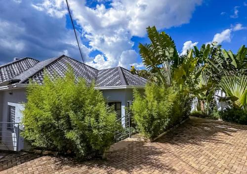Positive House