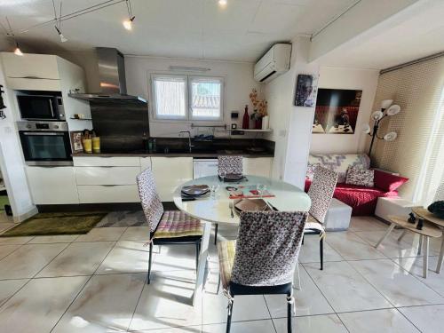 Cap d'Agde 34- Appart T2 jardin - Haut de Saint Martin CT415-002