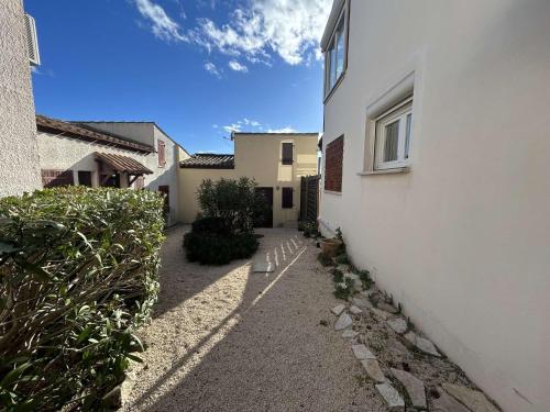 Cap d'Agde 34- Appart T2 jardin - Haut de Saint Martin CT415-002