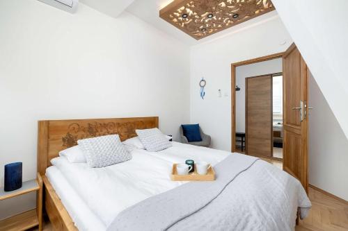 Komfortowy Apartament z Klimatyzacją by Noclegi Renters