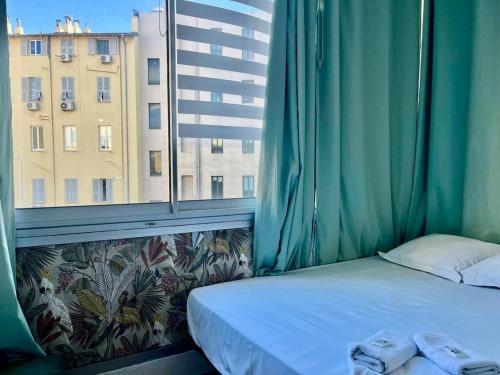Nice Center Quiet Apartment Pedestrian Street Near Promenade 4 Sleeps