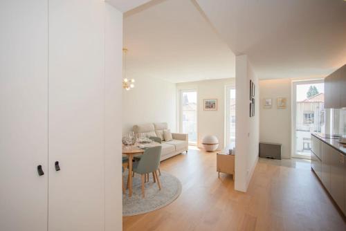 Liiiving in Porto - Crystal Palace Apartment