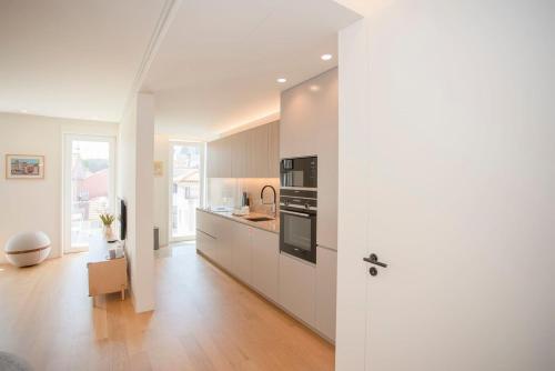 Liiiving in Porto - Crystal Palace Apartment