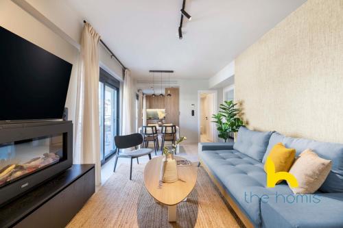 Luxury Retreat 2BDR W Dining Patio, Fast Wifi