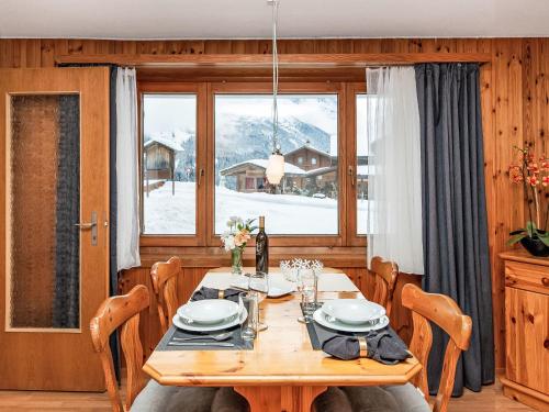Apartment Chalet Chiebrendli by Interhome