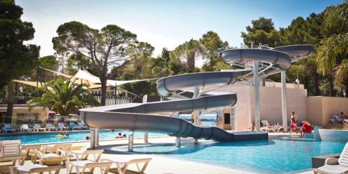 ZEcamping 4 avec animaux acceptés piscine chauffée à 4km de la plage