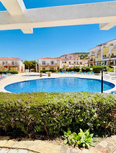Casa da Areia, Three Bedroom Villa by the Beach
