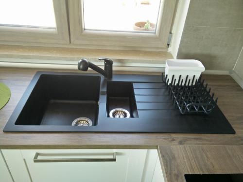 Η κουζίνα ή μικρή κουζίνα στο Panoramic Luxury Little Penthouse