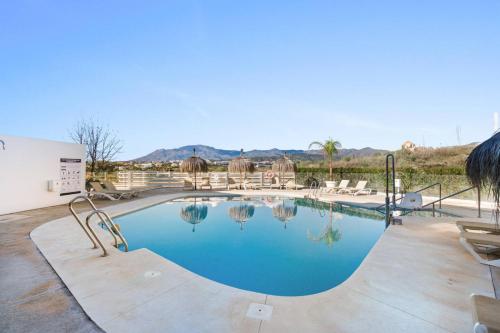 Modern 3BR Apartment Near the Beach- Le Mirage in Cancelada