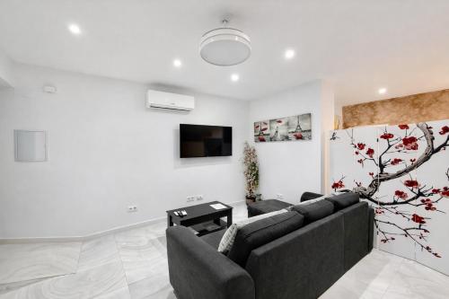 July Modern Loft