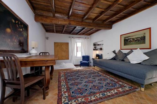 Colosseum Comfort Studio by Halldis