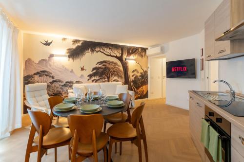 Charming Brera Apartment - Two Bathrooms