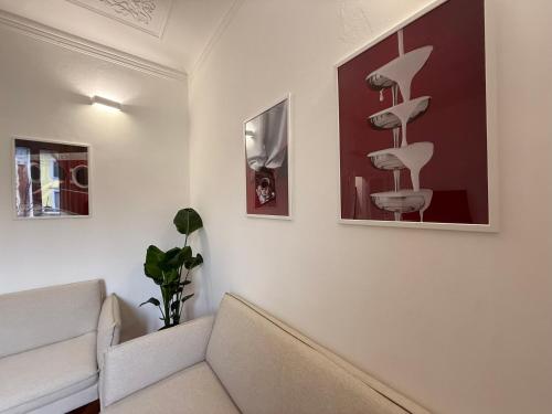 Newly Renovated 2BR Near Bocconi & Metro
