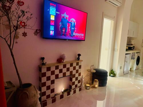 Midorigami Jacuzzi suite Spanish Steps apt photo 13