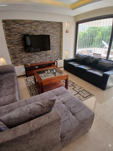 Appartement à Mermoz, nettoyage journalier gratuit