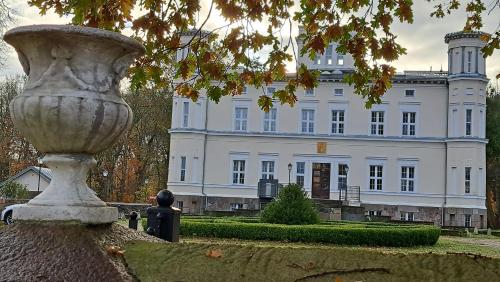 Apartamenty w Pałacu Lubiechowo
