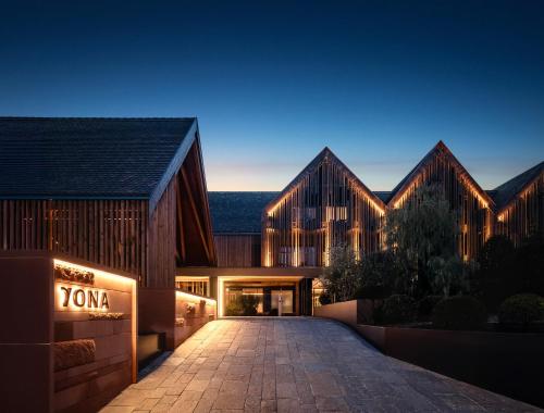 YONA ex Le Parc Hôtel
