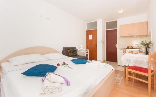 Apartments Neda