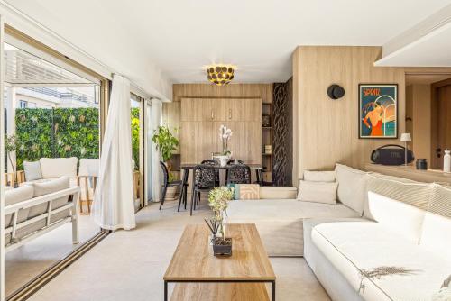 Magnifique appartement à 50 mètres de la Croisette