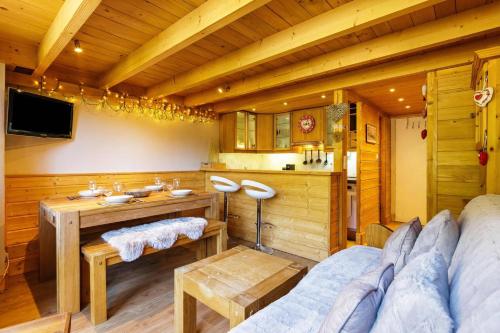 Grand Roc C202 from Slopes 280m, View, Parking & WiFi - Happy Rentals photo 13