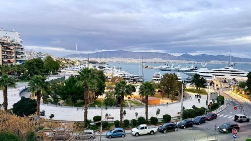 Promenade Piraeus- Seafront Balcony
