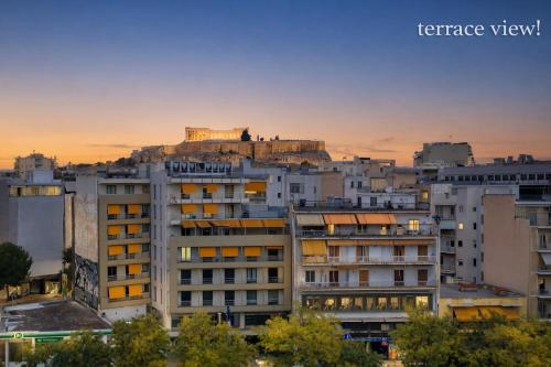 Great Acropolis Area Apartment with Private Balcony