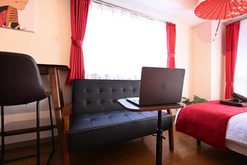 OMORI Red&Blue Hotel