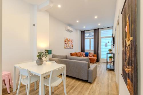 Fantastic and Bright 2H - Imperial Apartment