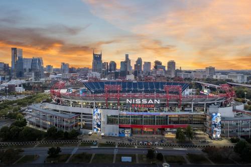 a view of a nissan baseball stadium with a city at La Quinta Inn & Suites by Wyndham Nashville Downtown Stadium in Nashville