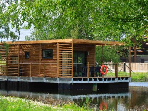 Maison en location avec terrasse pour 4 personnes - API-1-52-1733