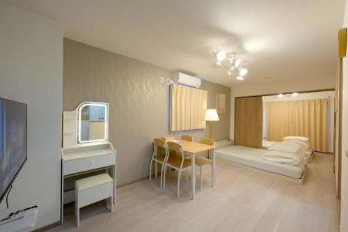 New OPEN!難波まで電車で5分!花園町駅徒歩1分!ホテルリネン使用 101